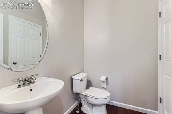 $1,400 / 2br - 1256ft2 - $1,400 - Casa adosada de 2 dormitorios y 2.5 baños en Monument con excelentes comodidades (Monument)63658230211459123