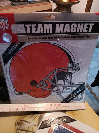 CLEVELAND INDIANS vehicle magnet 1