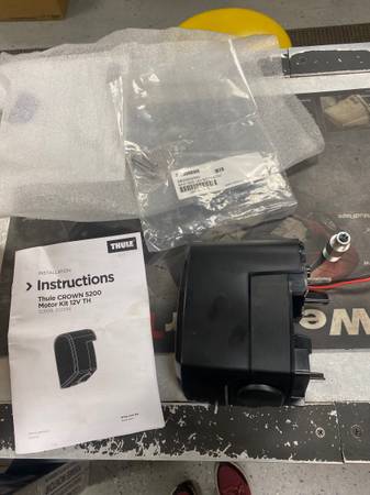 Thule Omnistor 5200 12 VDC Motor Kit Awning Black NEW NEW 1