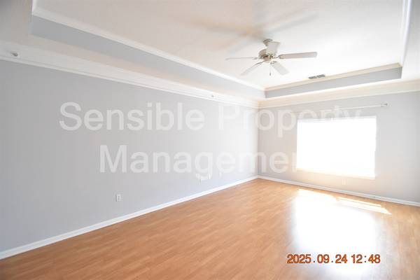 $1,675 / 1br - 867ft2 - 4207 S. Dale Mabry Unit 2410, 4th floor, gated, assigned parking, (South Tampa)63991086418178124