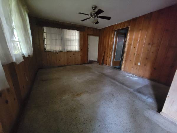 $299,900 / 3br - 1100ft2 - Handyman Special! Cheap! Cash! Needs work! Way Below Market Value (Pompano Beach)64049454282626123