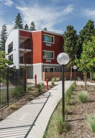 $2,101 / 1br - 646ft2 - Elevators, Two-Tone Paint, Quartz-Like Counters, Selected (Sacramento)63844737116545123