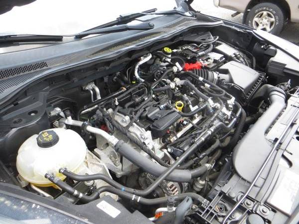 2021 Ford Escape SE - $9,400 (QUEENS NEW YORK)63654715971075124
