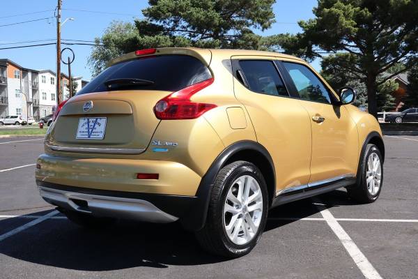 2014 Nissan JUKE AWD All Wheel Drive SL Sedan - $10,999 (Victory Motors of Colorado)63612599610371124