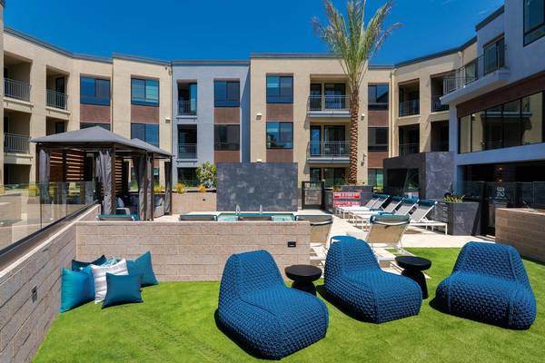 $4,269 / 2br - 934ft2 - Need To Move NOW? We Got You! (Carlsbad Village, Encinitas, Oceanside)63663768915715120