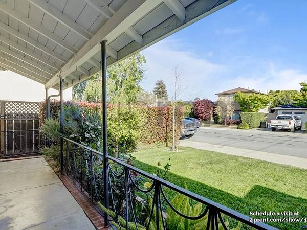 $5,305 / 3br - 1270ft2 - Single Family House with Easy Commute/EV charger (san mateo)64049801573507121