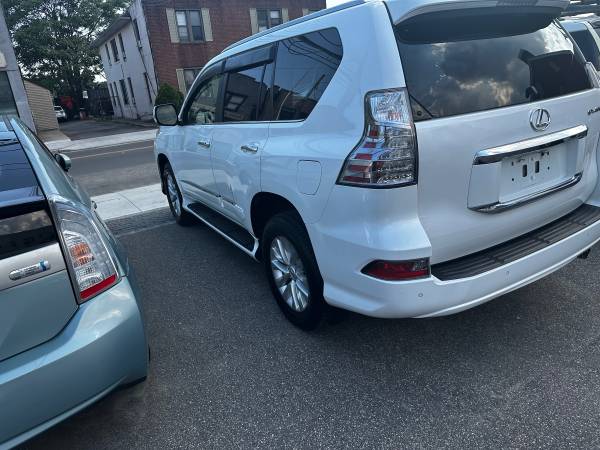 2017 Lexus GX460 - $18,700 (Westbury ny)63614064686465122