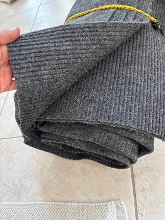 grey ribbed carpet for garage 1