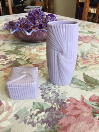 lavender fluted porcelain vase & trinket box 1