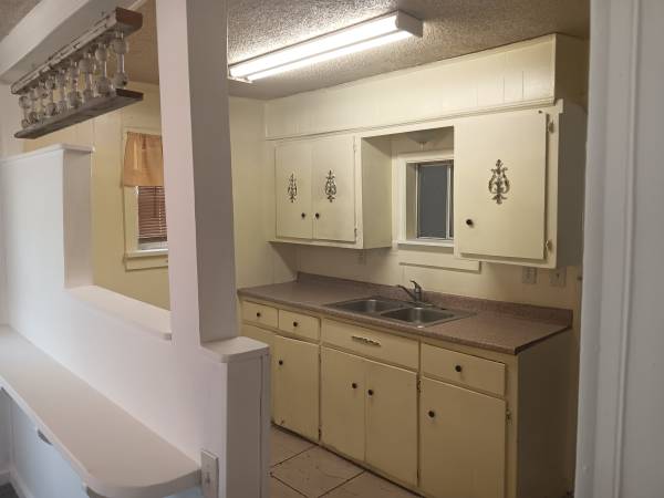 $800 / 2br - Move in Ready - Nice Cozy Home for Rent (Oklahoma City)64150998790146124