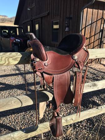 Trail Saddle Custom by Allegany Mountain Saddlery 1