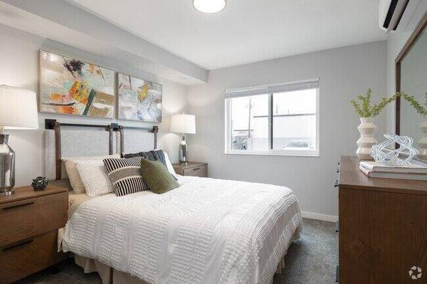 $1,830 / 3 habitaciones - 1202ft2 - WiFi en áreas comunes, zona de juegos, lavavajillas, salón comunitario (Nampa)63794993247361124