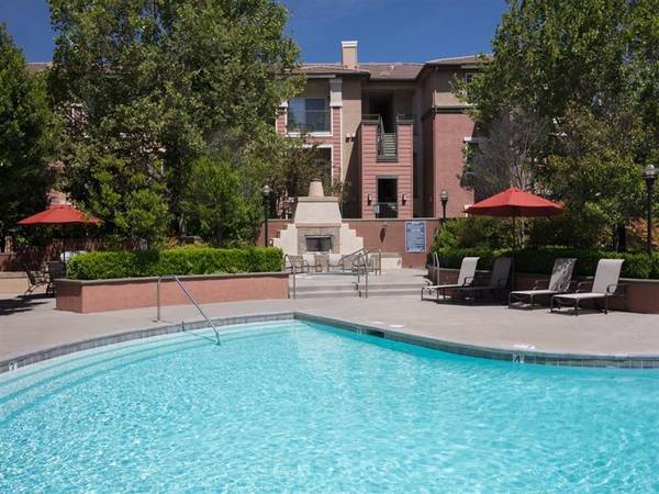 $2,604 / 3br - 1285ft2 - 1 month free! Contact us for details! Spacious 3BD 2BA Available Now!64043495122817124
