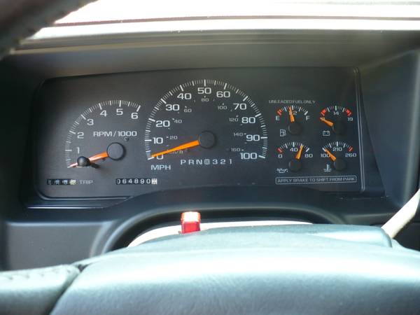 1998 GMC 2500 HD - $17,500 (wickliffe)63513623054723121