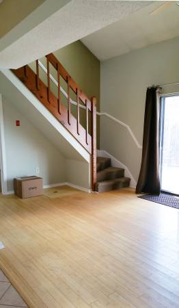 $2,200 / 2br - 2 Bed - 2 Bath / Beautiful 2 Story Townhouse Across from Mascoma Lake (Enfield)63931920169731123
