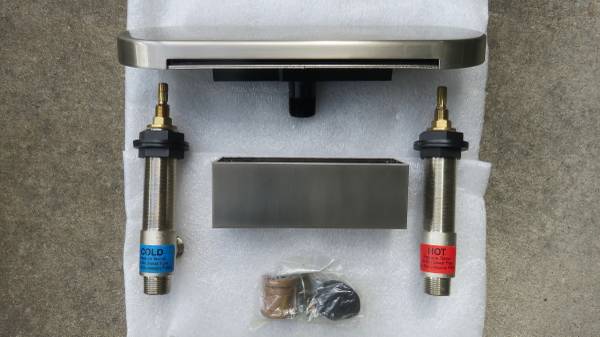   =   JACUZZI = Waterfall Tub Filler  = ( Never Used ) 1