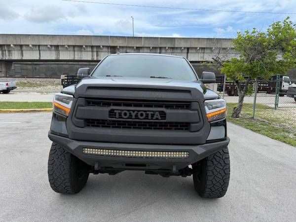 2015 Toyota Tundra SR5 Crew Max 4WD - $24,99863479776837121122