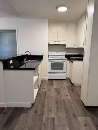 $1,995 / 1br - 1 bd/1ba Unit (Pacoima)63700977286275124