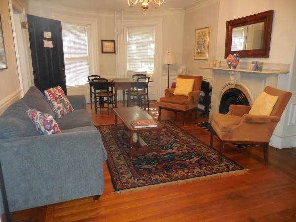 $3,495 / 1br - 600ft2 - CHARMING 1-BDRM APARTMENT ON QUIET STREET (M365-1S) (Copley Sq/ South End)63817539796867120
