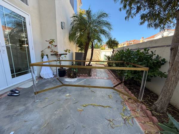 Anthropology dining table needs repair 1