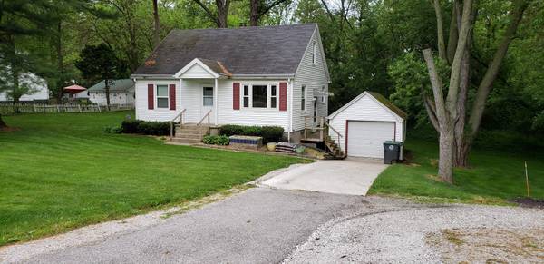 $1,300 / 2br - 800ft2 - 2 Bedroom House $1300 (Hobart, IN)63960009660419120