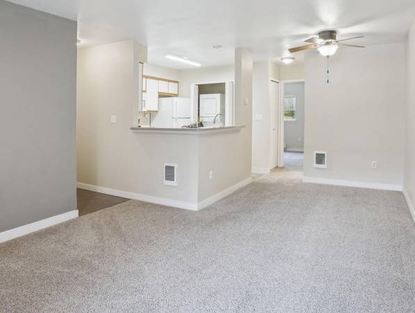$1,550 / 1br - 1/2 MONTH FREE NOW! 1 Bedroom - Private Patio, Beautiful and Wooded (Beaverton)63999315113474121