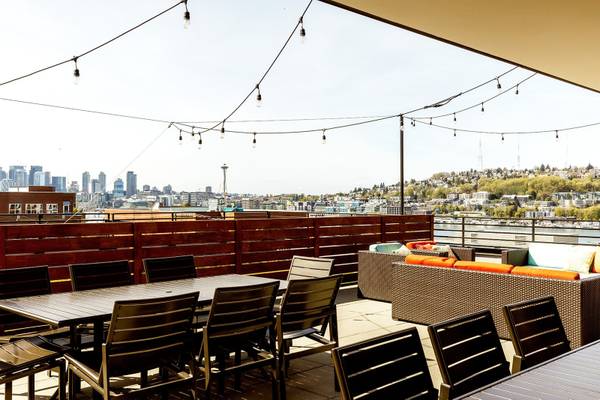 $1,599 / 275ft2 - Located in Seattle, Studio 1ba, Controlled Access/Gated (2359 Franklin Ave E, Seattle, WA)64031137272962120