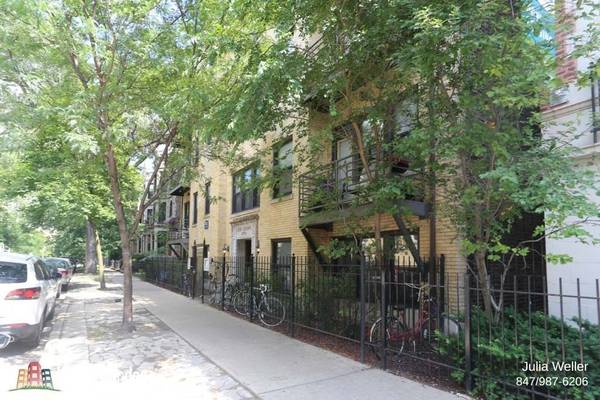 $1,350 / 400ft2 - $300 OFF FIRST MONTH'S RENT! Amazing Studio, 1 Bath in Wrigleyville (Wrigleyville)64041642018306120