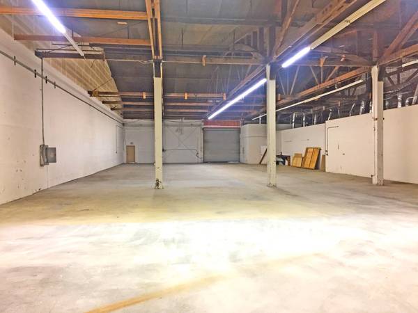 2,236 SF WAREHOUSE ($4,900 + utilities + optional office) 1