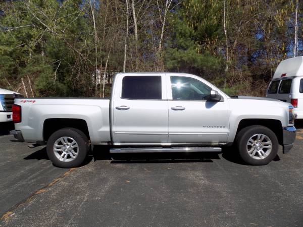 2017 Chevrolet Silverado 1500 LT Crew Cab 4WD - $16,995 (Auto Authority - Derry, NH)63615700612609122