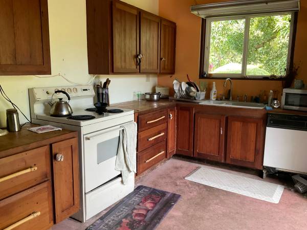 $900 / 1br - 0900ft2 - 1bd 1bth casa (Naalehu)63686727642753120