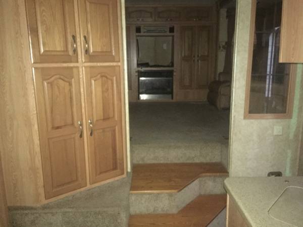 $1,000 / 2br - ALQUILER CON OPCIÓN A COMPRA REMOLQUE DE 45 FT PARA ACAMPAR CON 4 AMPLIACIONES (HAMMOND)63791993036675124