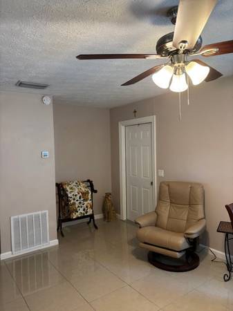 $350,000 / 3br - 1128ft2 - FSBO 3/2/1 PSL (near Crosstown/California)63799881689091124