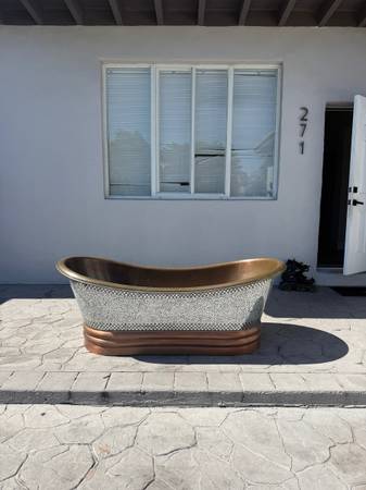 Designer Bathtub 1