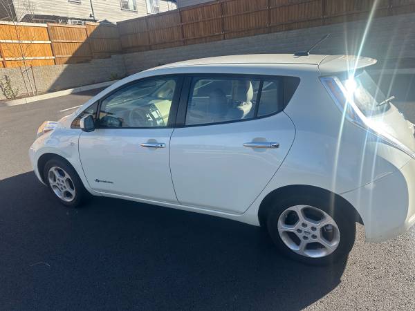 2012 Nissan Leaf 1
