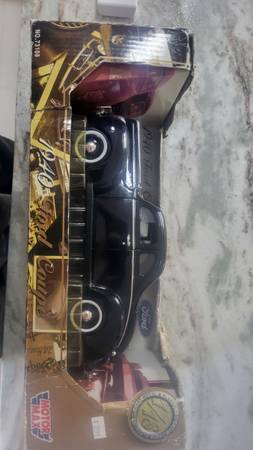 1940 Ford Coupe 1