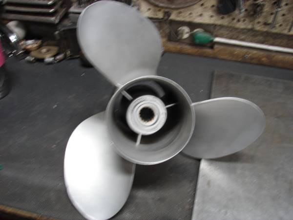 PROPELLER - STILETTO - MERCURY - STAINLESS STEEL 1