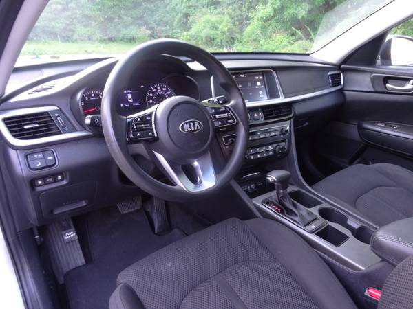 2020 Kia Optima LX Muy bonito! $11,400 OBO - $11,40063439013298051123