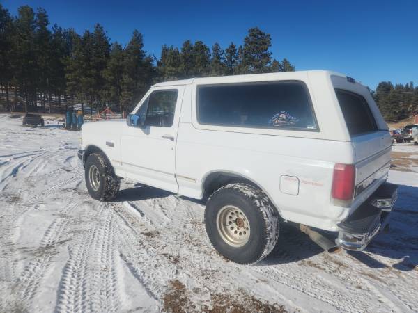 1995 Ford Bronco 4 X 4  Full Size - $7,995 (florissant)63621827371777123