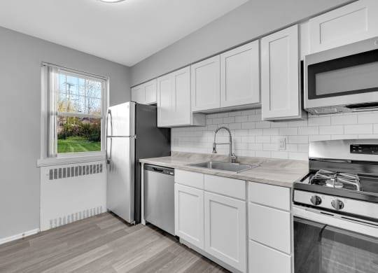 $1,160 / 2br - 800ft2 - Internet Access, Bark Park, Cable/Satellite (5927 Suson Pl, St. Louis, MO)63924427009155124