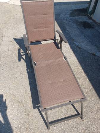 Outdoor partio folding chairs (2) 1