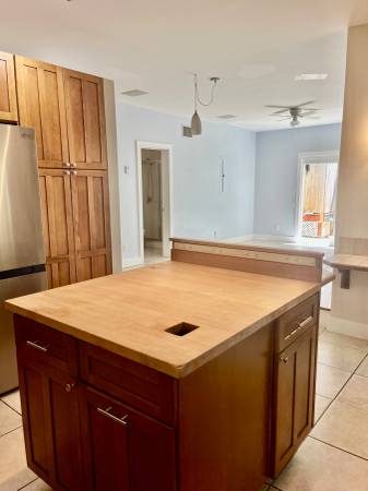 $5,500 / 2br - 1580ft2 - Spacious 2 Bedroom, 2 Bathroom 12 Month Rental in Key West!!! (Key West)63923417078659121