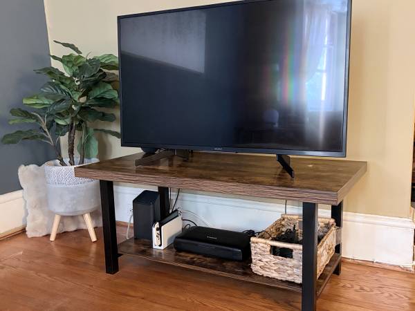 Tv stand 1