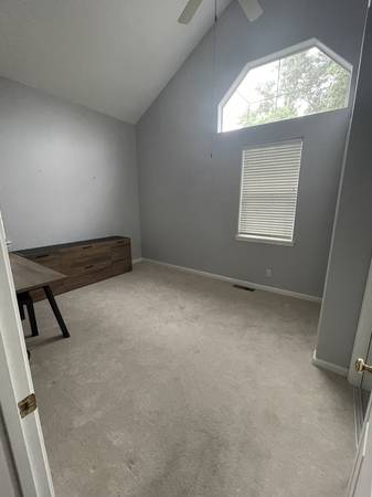 $1,000 / 1br - 140ft2 - 1br w/private bath n Quiet Santa Rosa Home (NW) (santa rosa)64000752952195120