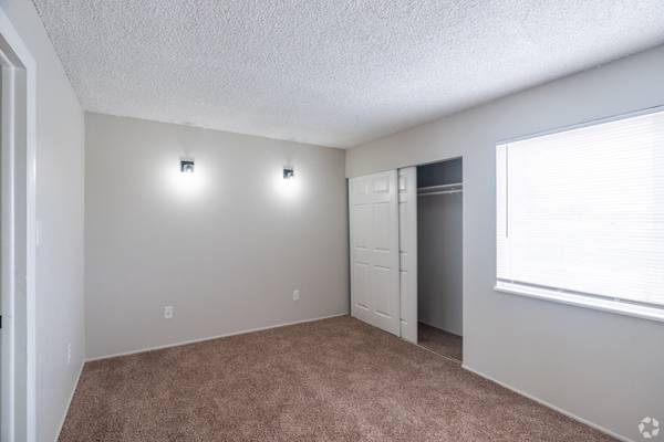 $900 / 1br - 650ft2 - The Lofts at Rock Vue ***Bienvenido a casa*** (Colorado Springs)63687154117763124