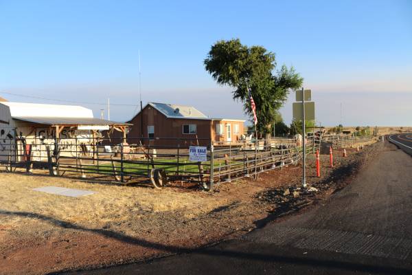 $275,000 / 3br - 1464ft2 - House with 9 lots 5 out budlings. Shaniko OR The Ghost Town. (Shaniko Oregon.)63839293940355123