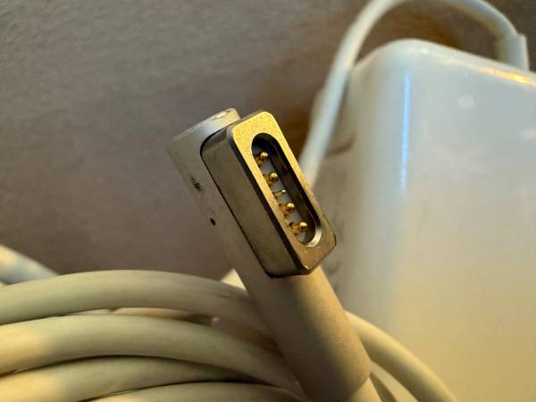 Apple 85W MagSafe Power Adapter (for 15- and 17-inch MacBook Pro) - $15 (Westwood Los Angeles CA)63471427134595124