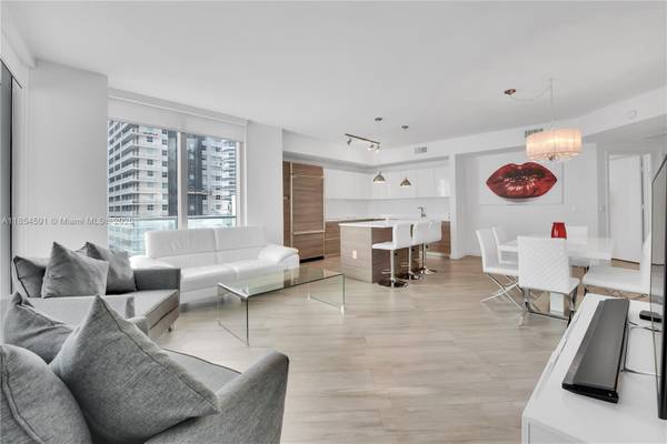 $4,995 / 2br - 1200ft2 - MOVE IN 48 hours furnished luxury unit (Brickell Miami)64051004621827121