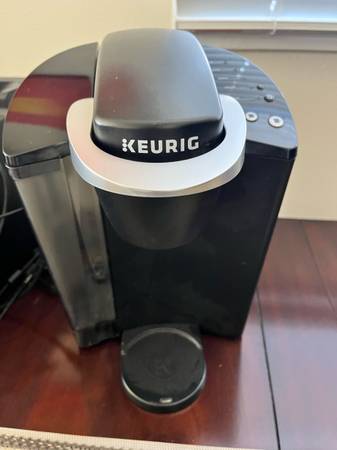 Keurig Coffee Maker 1