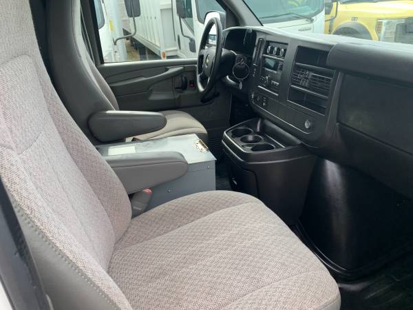 2013 CHEVROLET EXPRESS 2500 CARGO VAN - $11,500 (SAN JOSE)63617778062979124